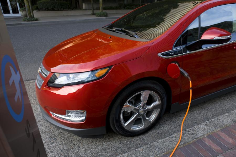  Chevrolet Volt 2011 года  (фото 301 из 356)